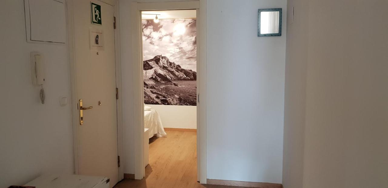 Apartamentos Bermeo, Museoa ภายนอก รูปภาพ