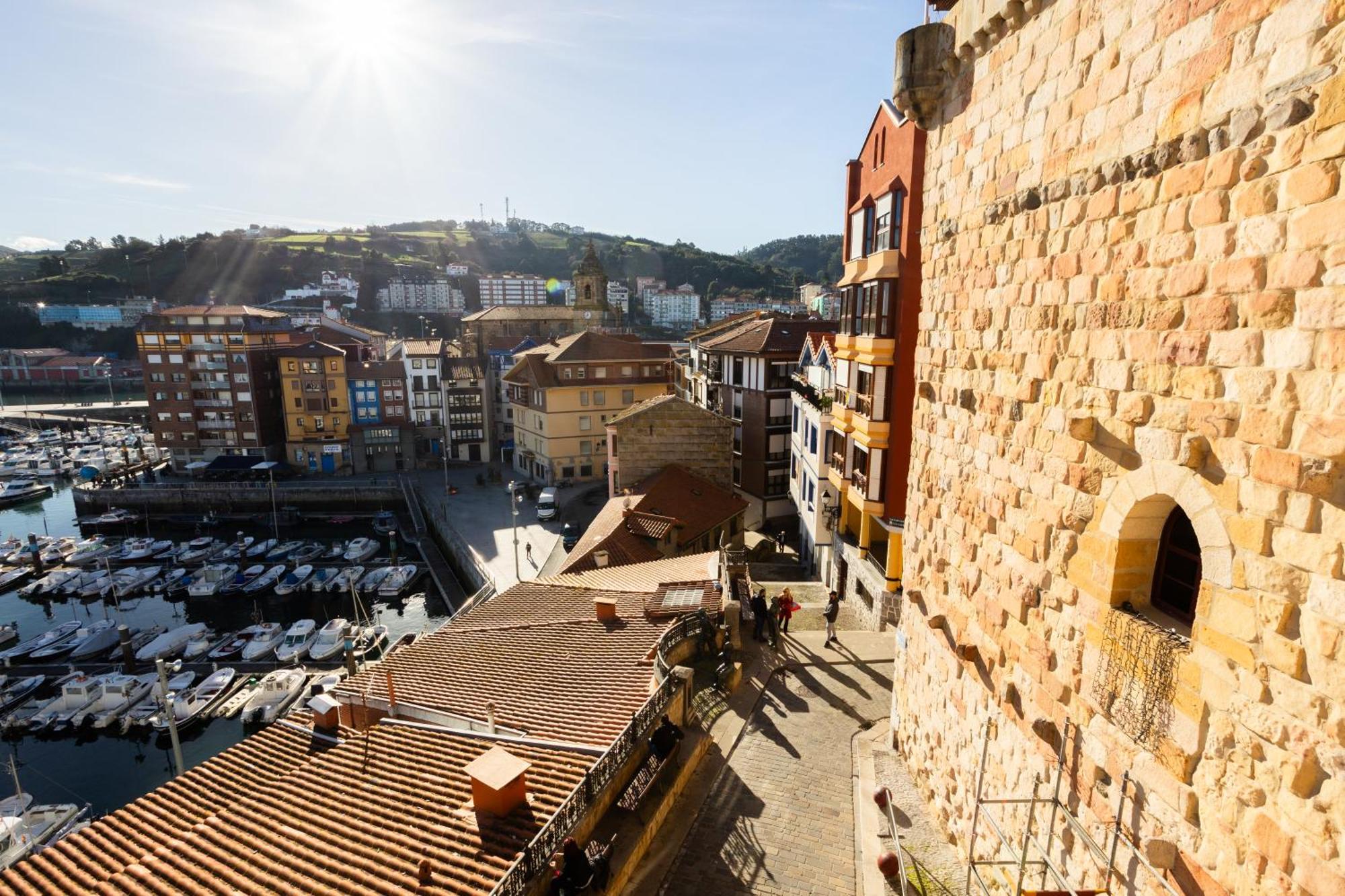 Apartamentos Bermeo, Museoa ภายนอก รูปภาพ